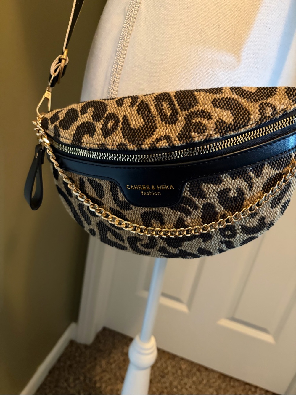 Leopard Print Crossbody Bag - Brown